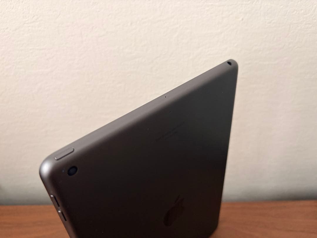 【動作確認済】iPad 10.2インチ 第8世代 Wi-Fi 32GB