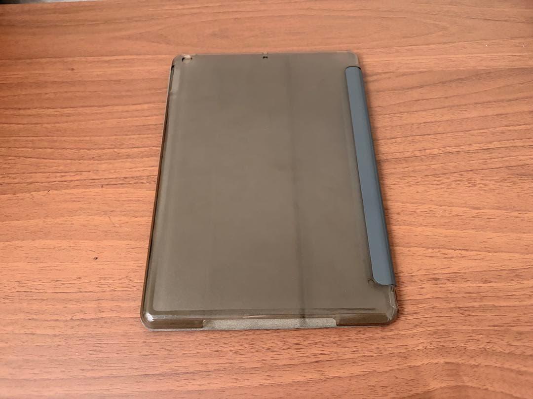 【動作確認済】iPad 10.2インチ 第8世代 Wi-Fi 32GB