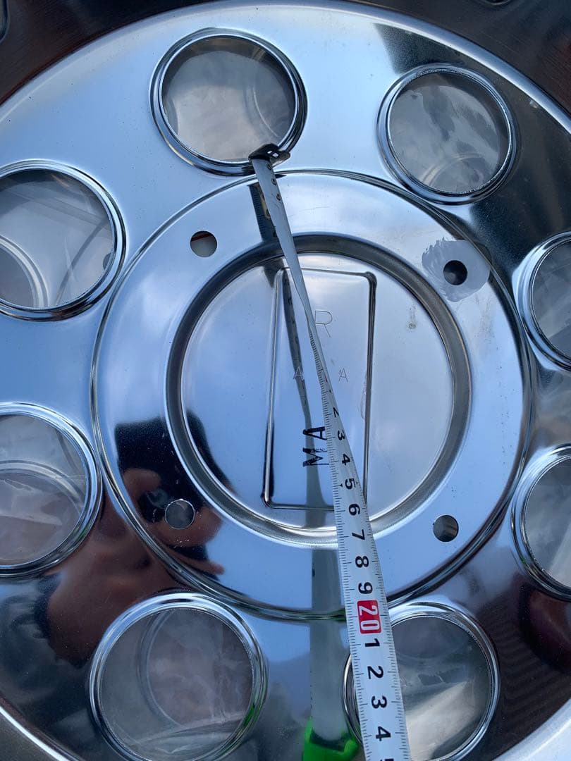 Hino 大型トラック バスDX ホイールカバー 2枚入