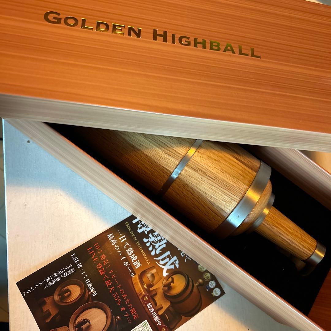 ウイスキー　樽　熟成ボトル 木製 長期熟成　whisky