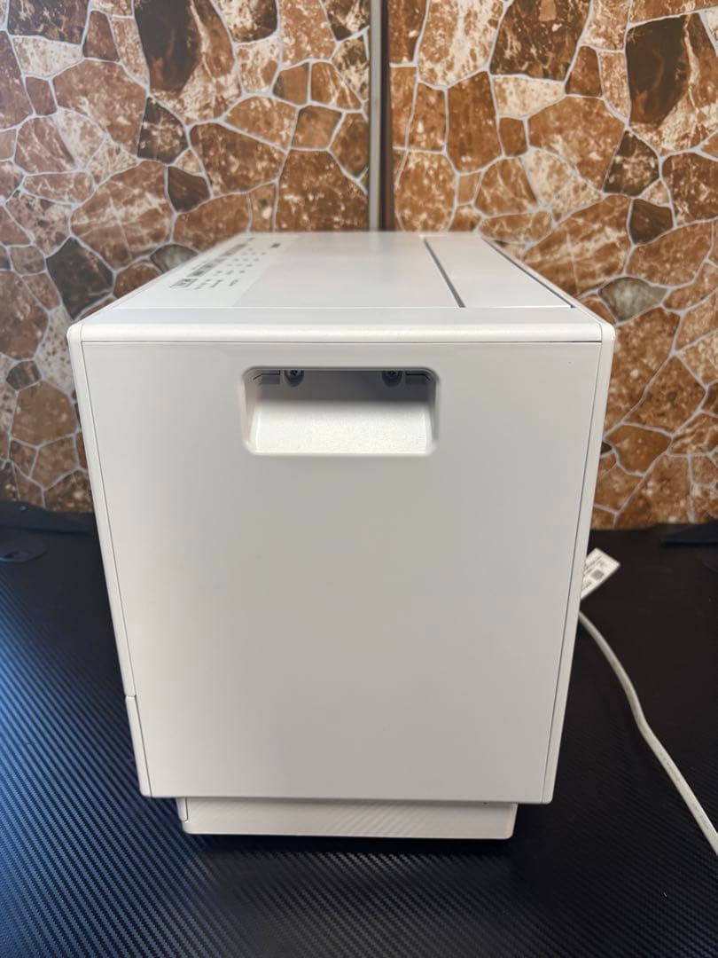 大幅値下げ！ 美品 パナソニック 衣類乾燥除湿機 F-YHX90B 2024年