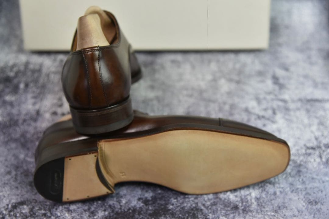 未使用　サントーニ　ストレートチップ　5.5　ダークブラウン　箱・袋・冊子付