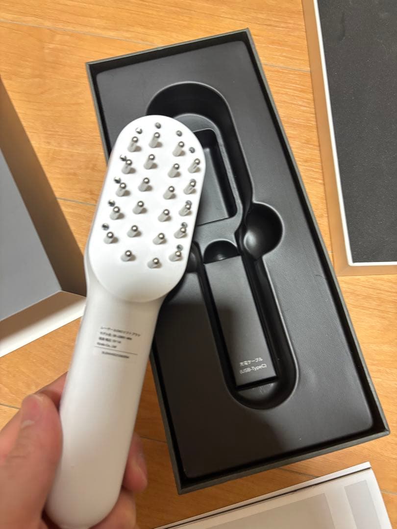 STELLA BEAUTE レーザー&EMSリフトブラシ　新品・未使用