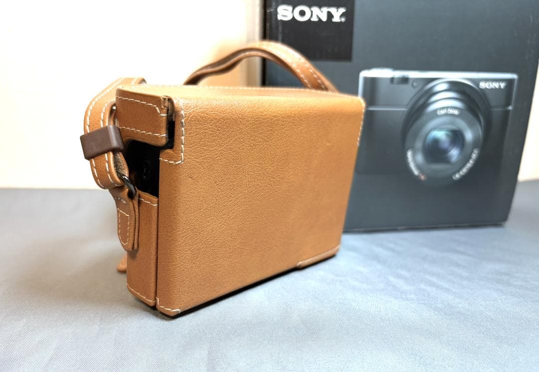 Sony Cyber-shot DSC-RX100 本体