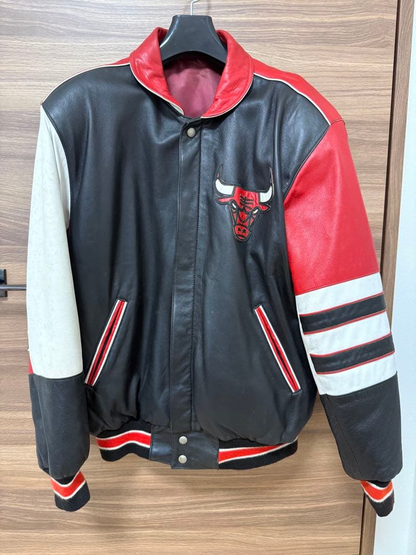 ジェフハミルトン シカゴブルズ レザー スタジャン リバーシブル 帽子セット M