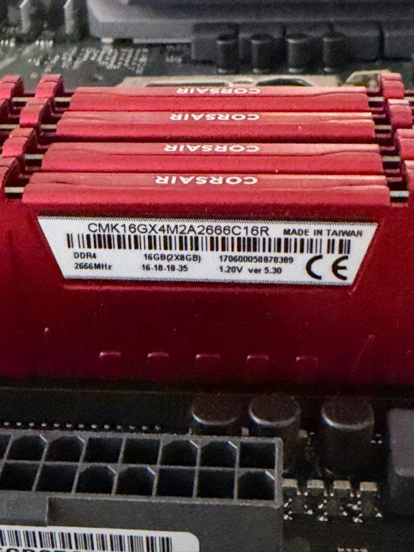 しなもさん専用CorsairCMK16G 16GBDDR4