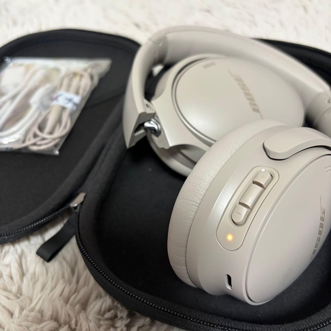 Bose QuietComfort Headphones 去年の12月購入