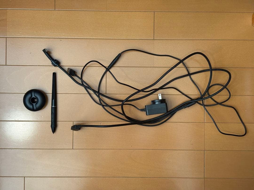 Huion KAMVAS Pro 16 GT-156 液タブ