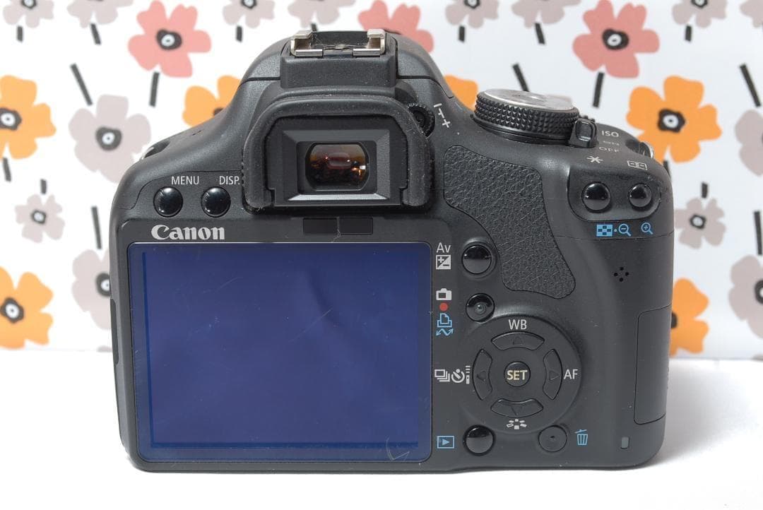 ❤Canon Kiss X3❤バッテリー2個付き❤軽量＆入門モデル❤スマホ転送可