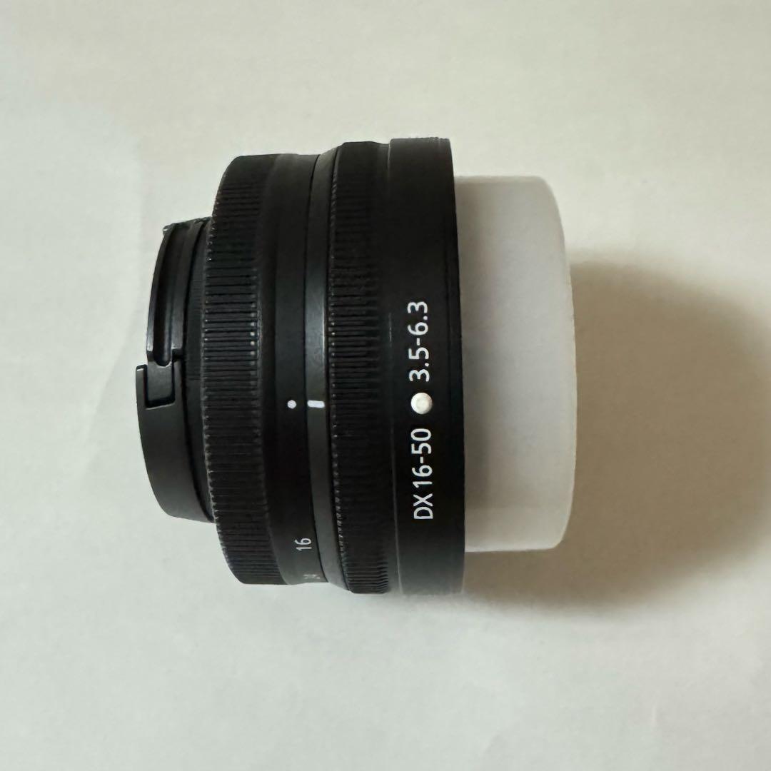 Nikon DX 16-50mm f/3.5-5.6 ズームレンズ