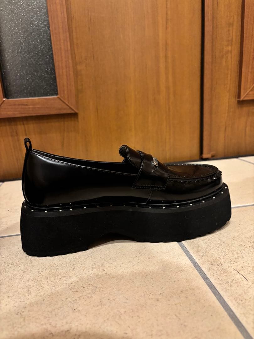 prankproject スタッズローファー