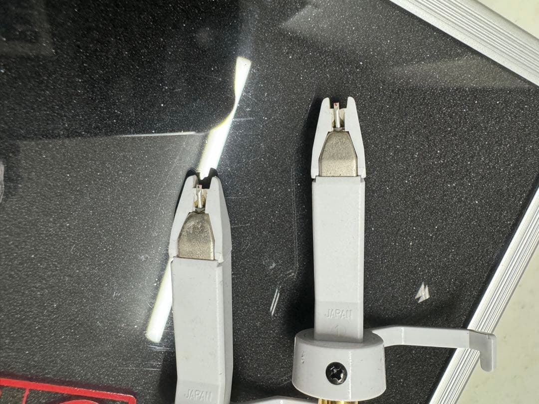 樽屋レコード針 TW-03M 白針 ケース付き2本セット