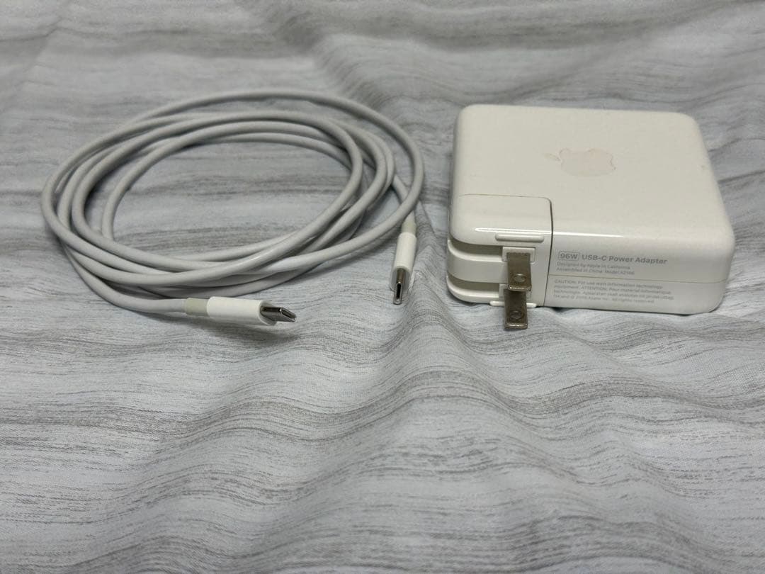 MacBook Pro 16インチ 2019 i9 16GB 1TB