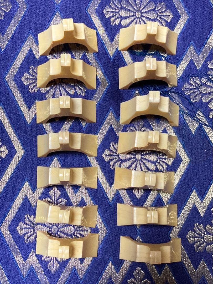 ★琴柱　14個セット　木箱入り　筝柱 琴 お琴 和楽器