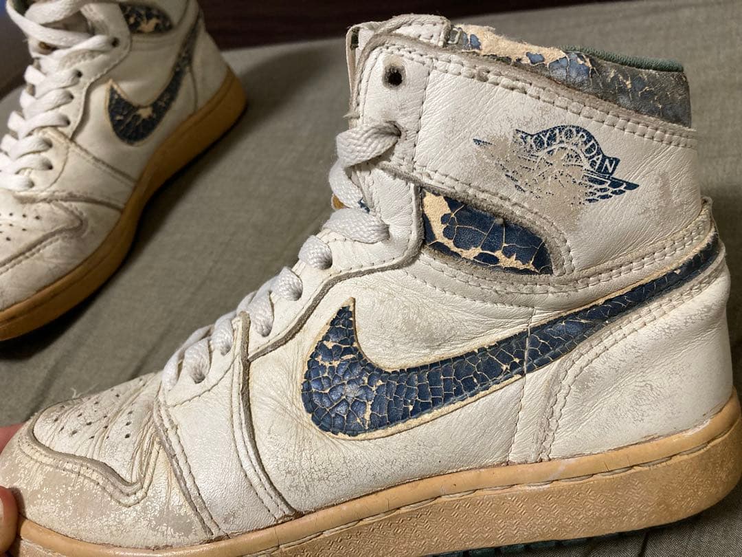 激レア！スカイジョーダン1 メタリックブルー