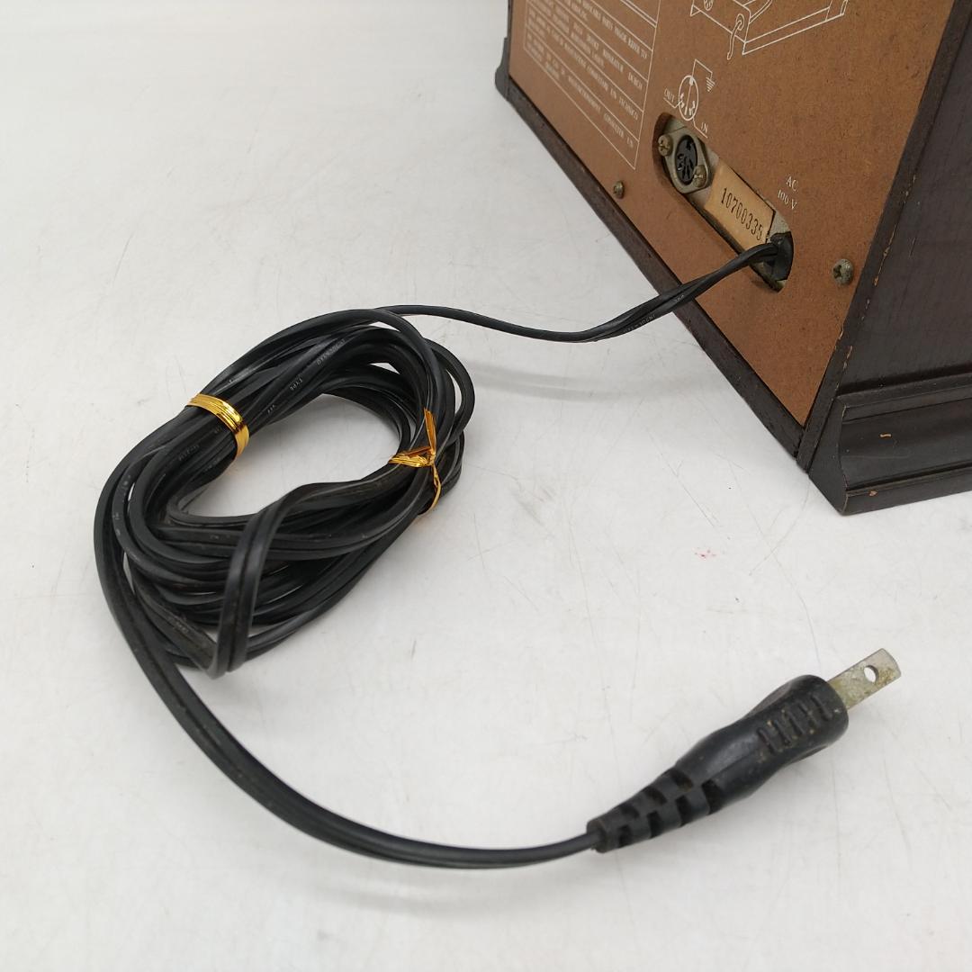 3045番 TANIN アンティーク調 ラジオ FM AM 受信確認済