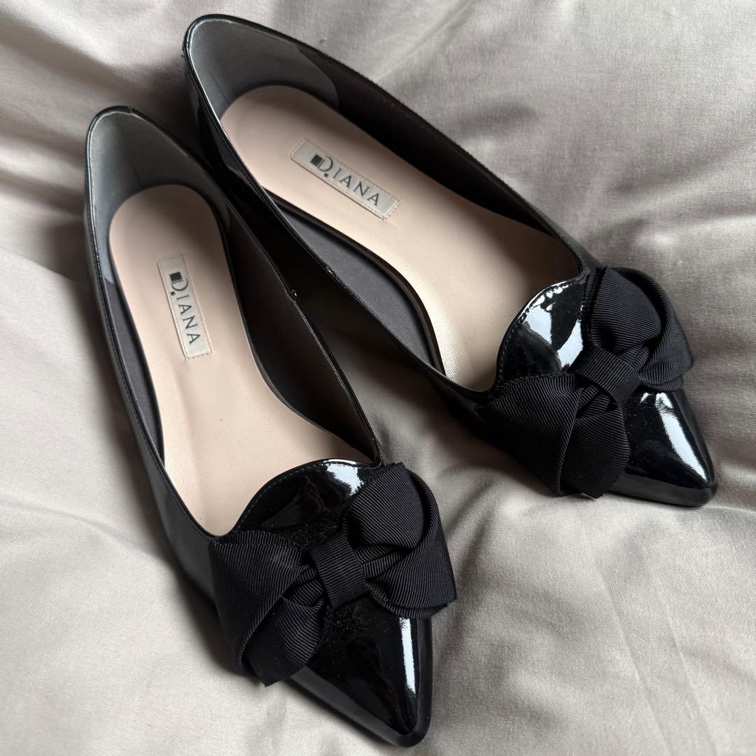 極美品☆ダイアナ オペラシューズ ポインテッドトゥ リボン エナメル フラット