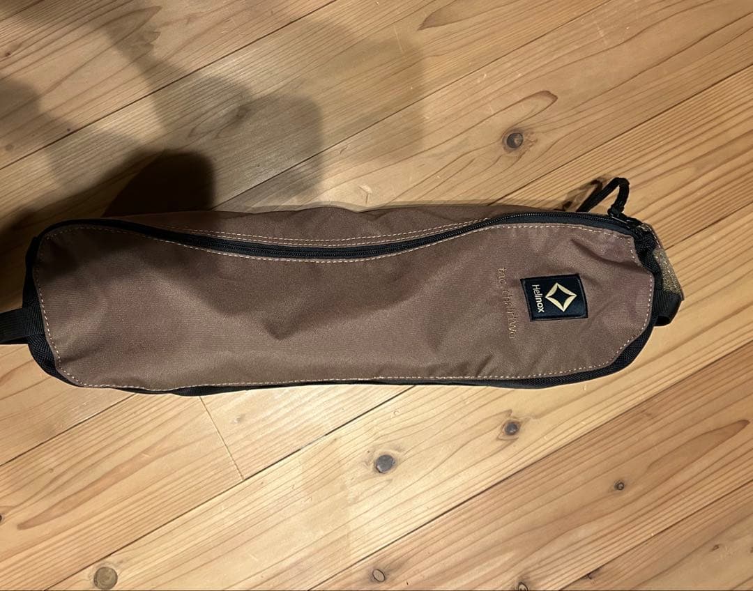 状態良好　ヘリノックス　カーキ