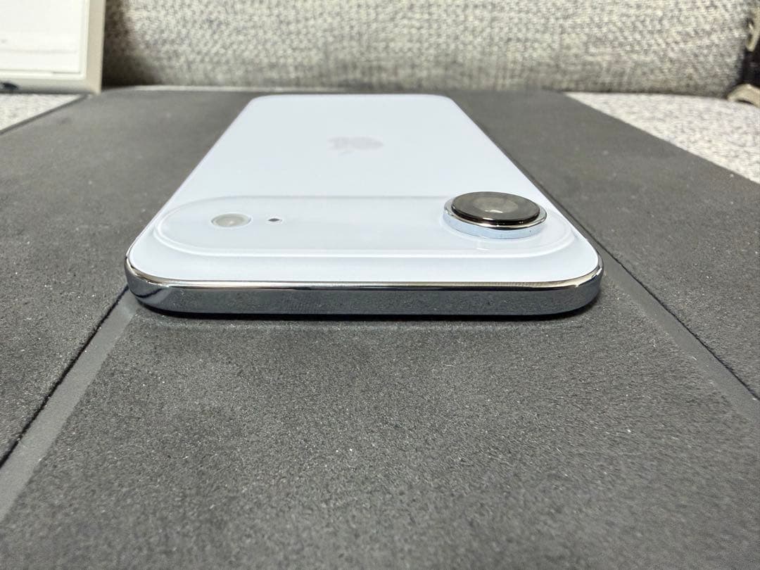 iPhone Air 256GB スカイブルー