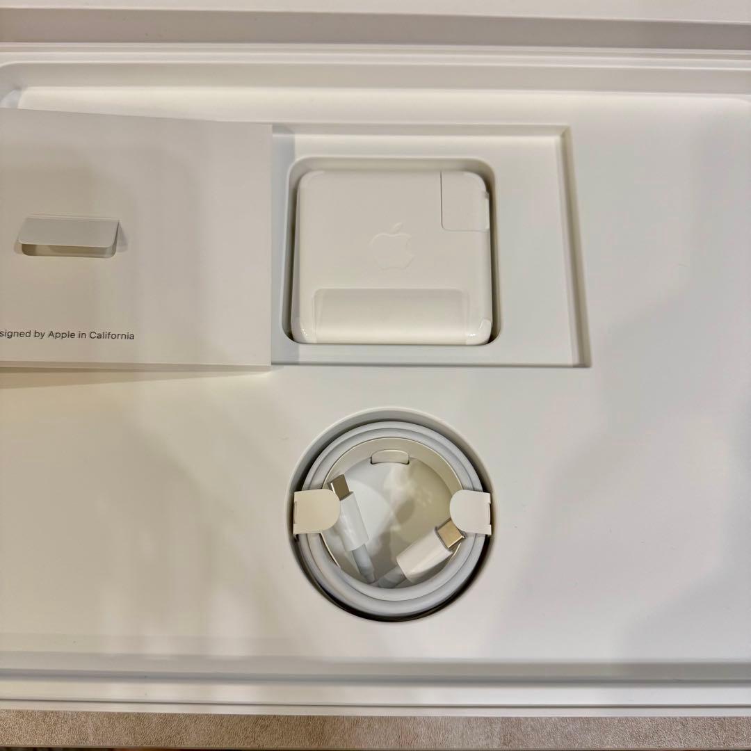 Apple MacBookPro 13インチ 256GB 2019 美品