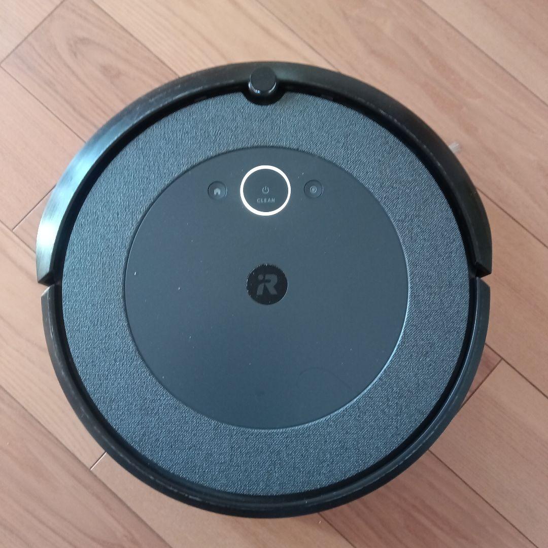 ジ*ー様 ルンバ　i3 クリーンベース　ロボット掃除機本体 自動排出機能付