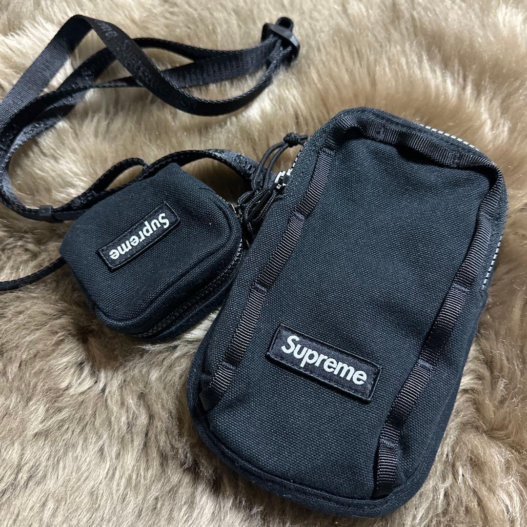 Supreme ブラック ショルダーバッグ 2ポケット