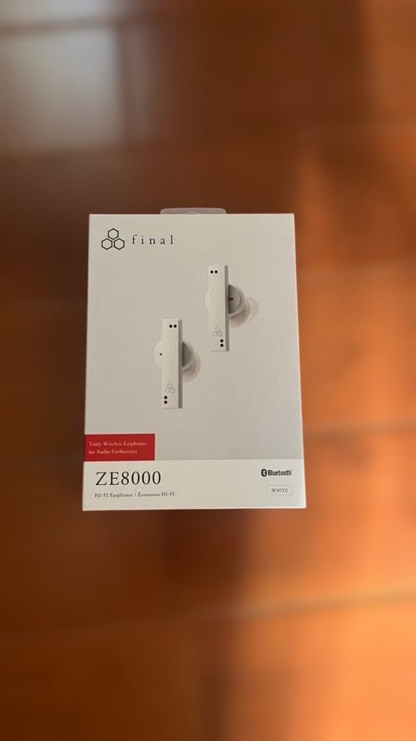 final ZE8000 ワイヤレスイヤホン　未使用
