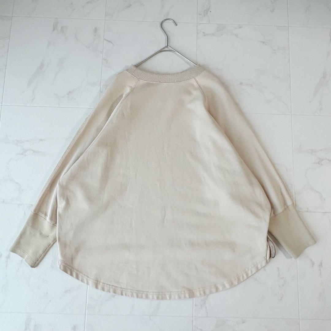 《ビアズリー》24AW BA刺繍入りドルマントレーナー　サイドジップ