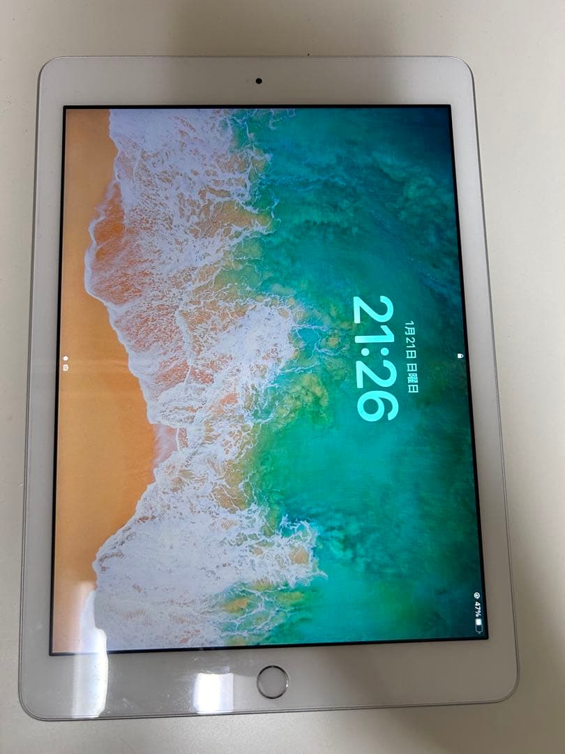 iPad 第6世代9.7インチ32GBバッテリー良好