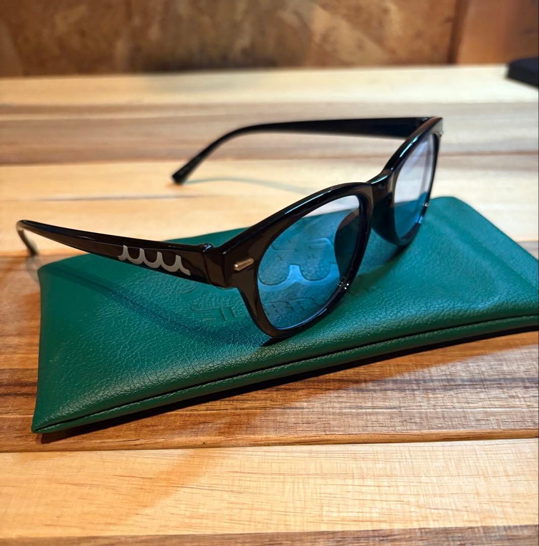 新品未使用 ムータマリン サングラス