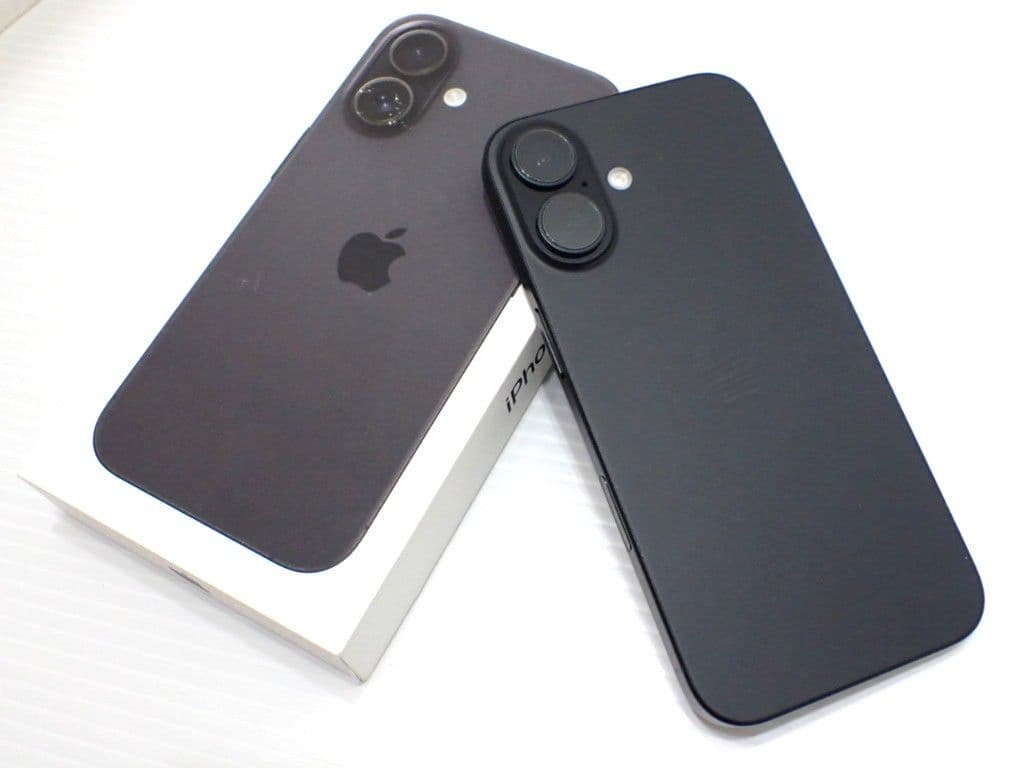 【未使用 動作確認済iPhone16 128GB ブラック SIMフリー5G対応