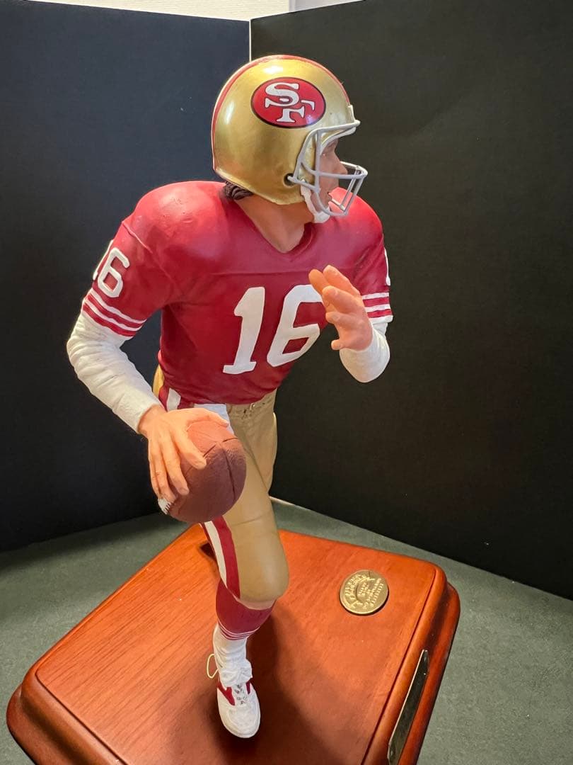 【超希少】ジョー・モンタナ NFL 49ers ※ダン バリーミント社フィギュア