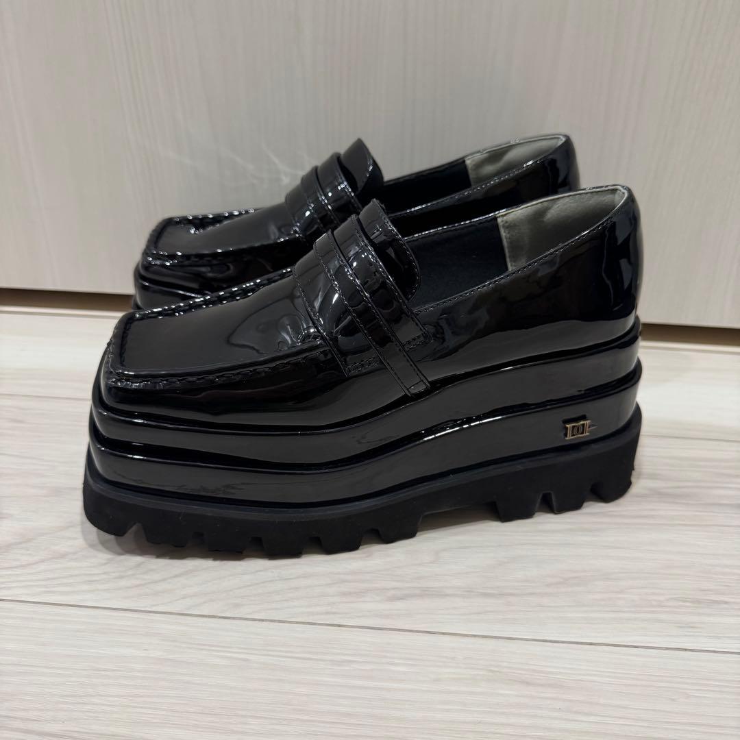 美品◎Darich エナメルプラットフォームローファー M