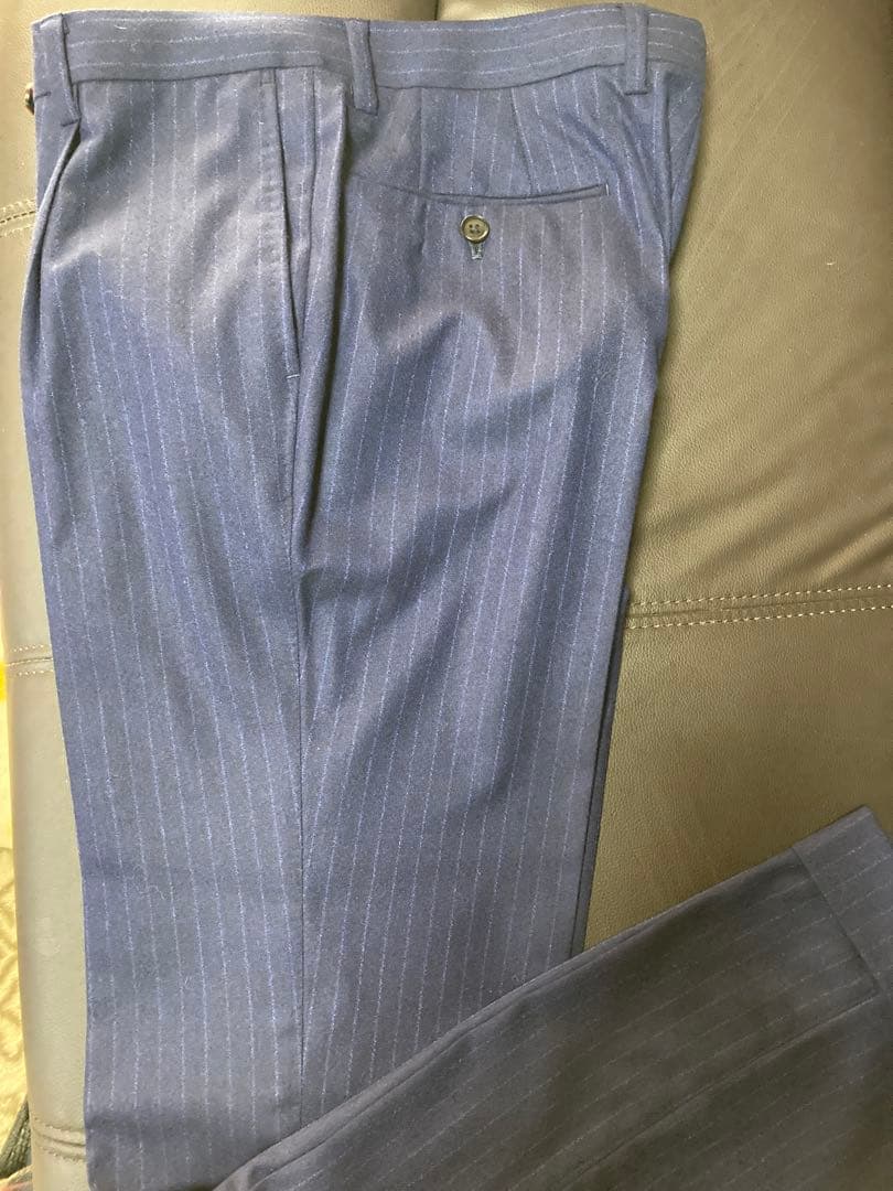 BEAMS Brillaチョークストライプスーツ　44