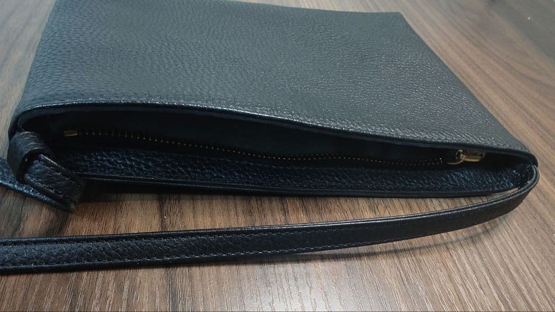 【りふさん専用】HushTug サコッシュ ショルダーバッグ 本革 レザー 黒