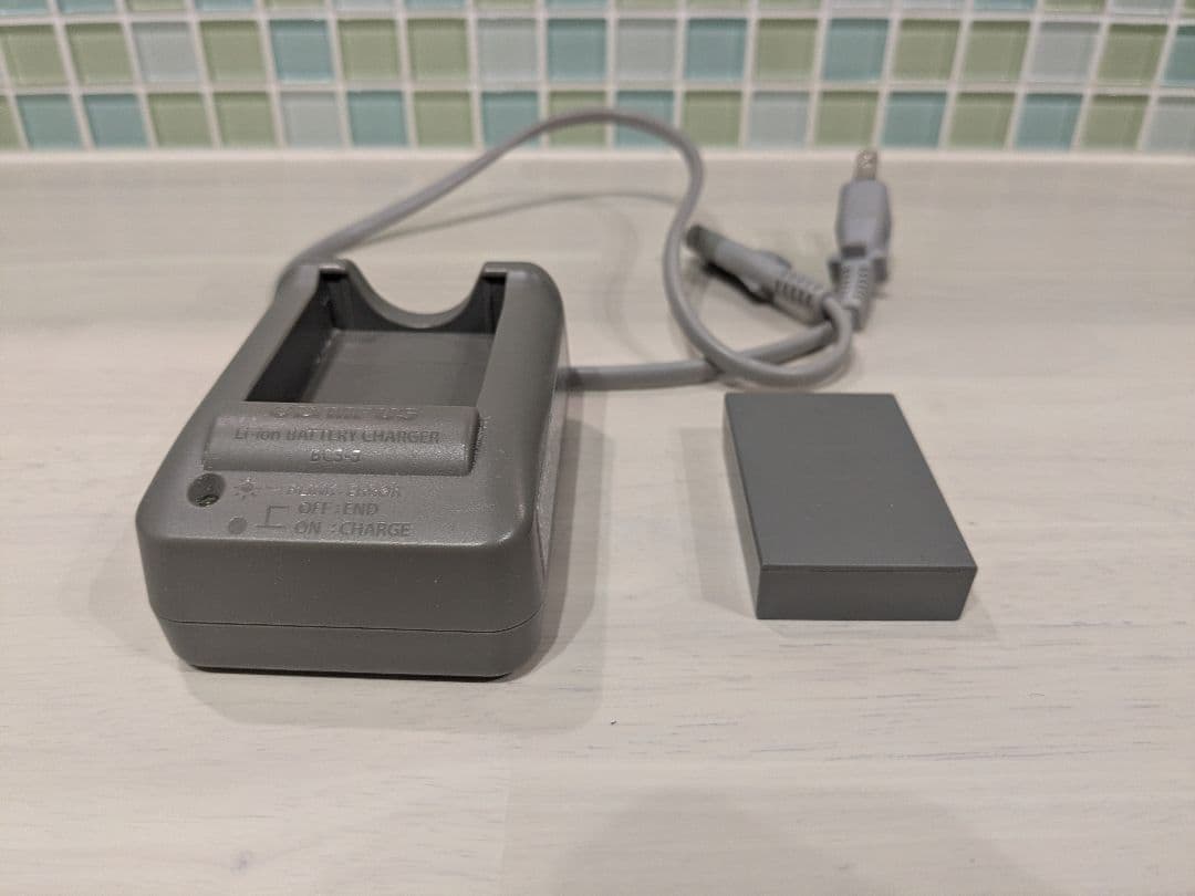 OLYMPUS OM-D E-M10 本体と付属品他＋撮影ガイド付