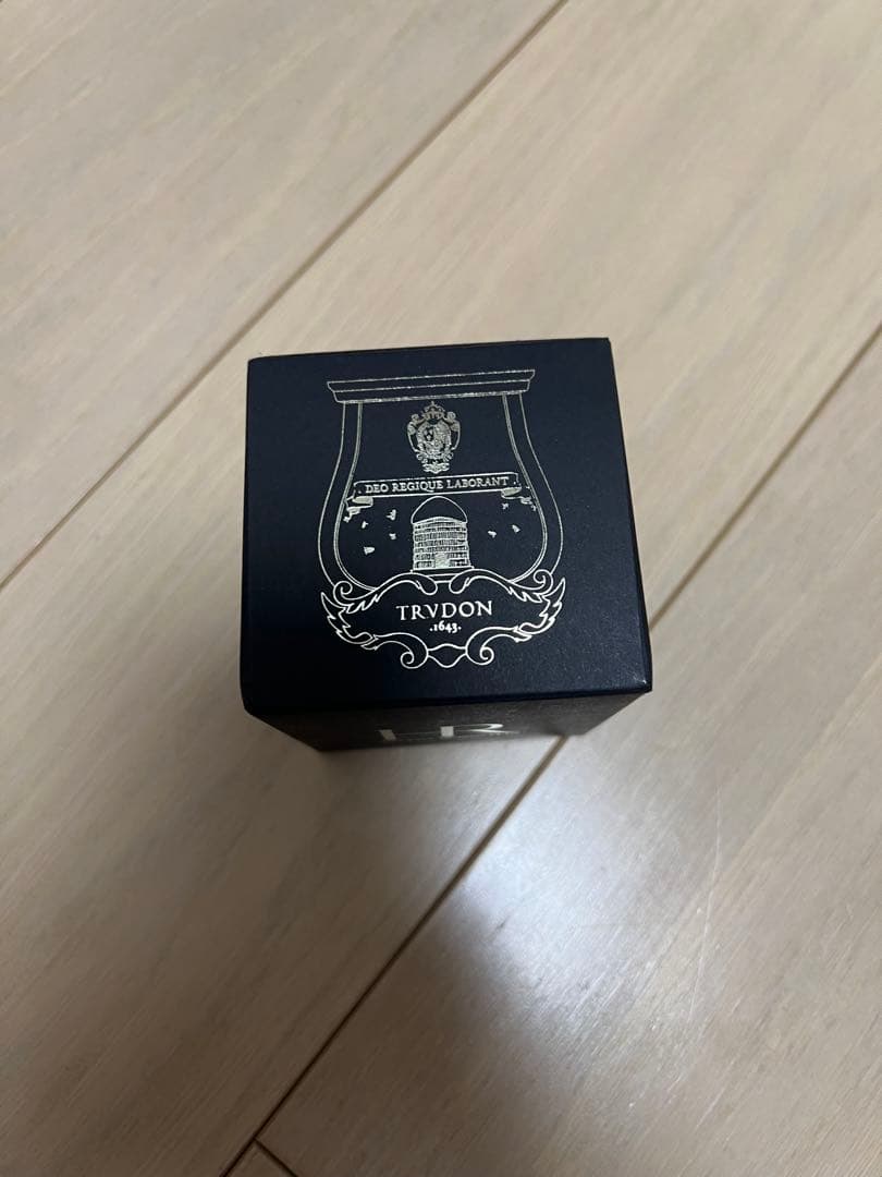非売品　限定　ヘレナルビンスタイン　HR×TRVDON トゥルードン　キャンドル