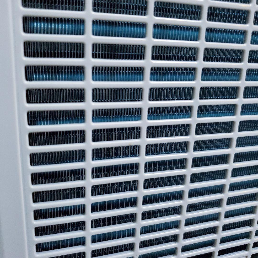 【未使用に近い】cado 除湿機 ROOT7100 グレー 　2021年製