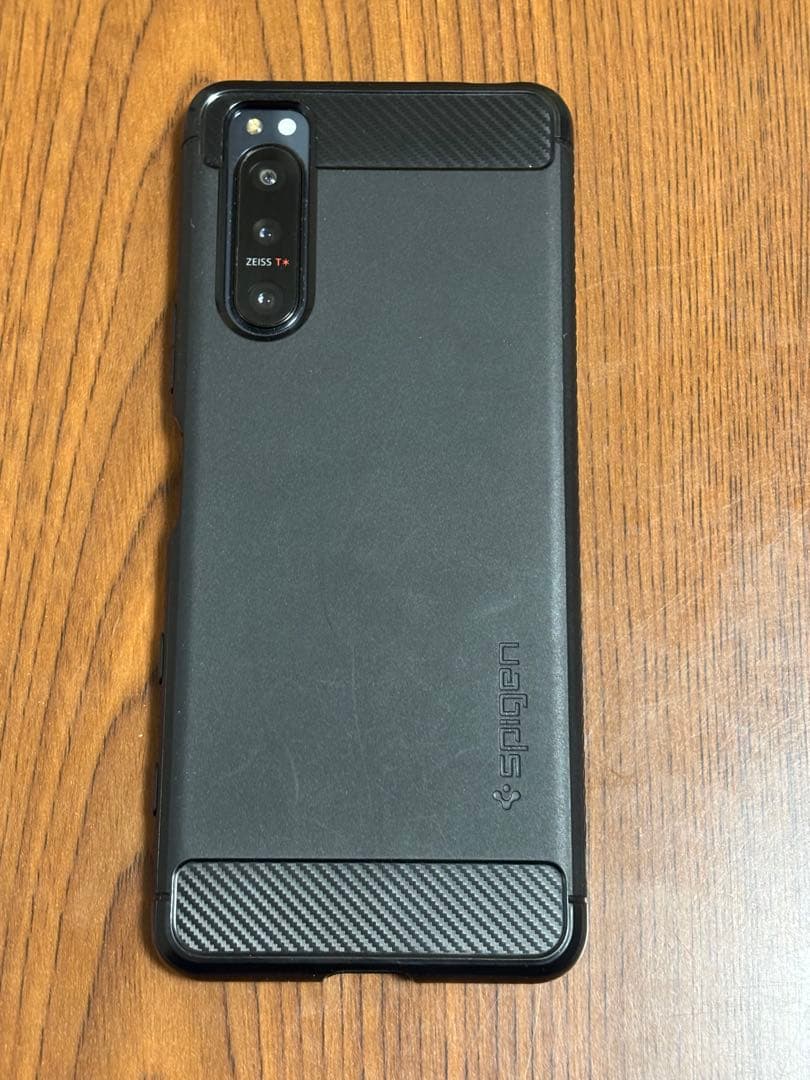 Xperia5ii ケース付きスマートフォン