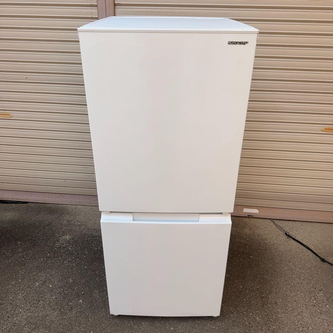 ★ 極美品 女性オーナー シャープ 冷蔵庫 SJ-D15HJ-W 152L