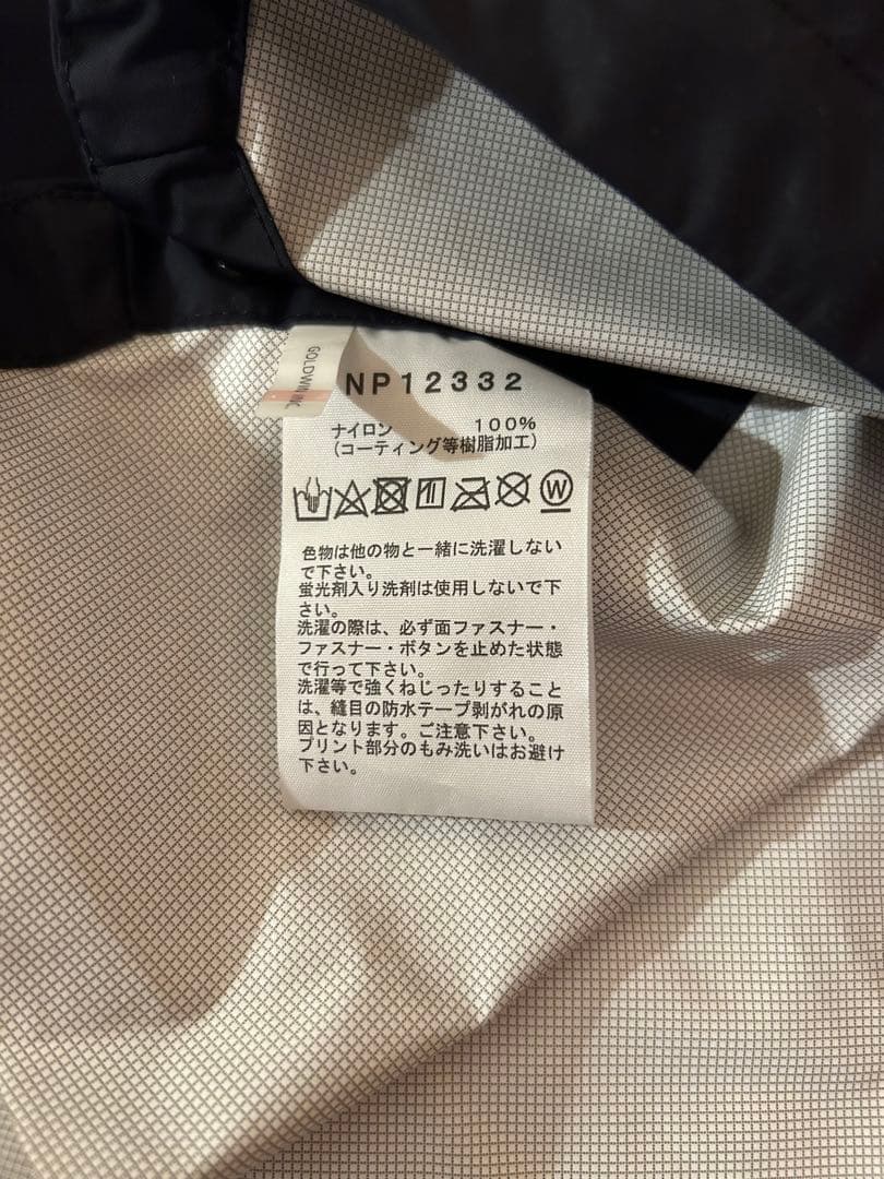 ザ・ノースフェイスNP12332 レインポンチョ　アクセスポンチョ　ブラック