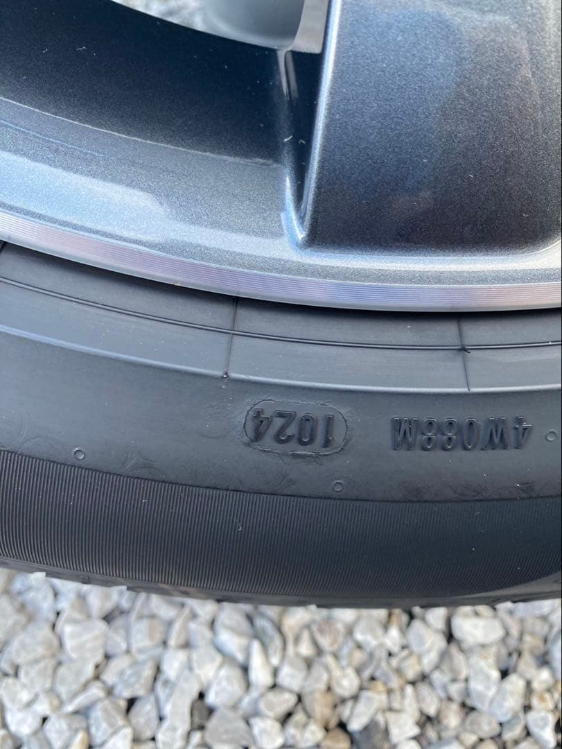 レクサス NX 純正ホイールタイヤセット