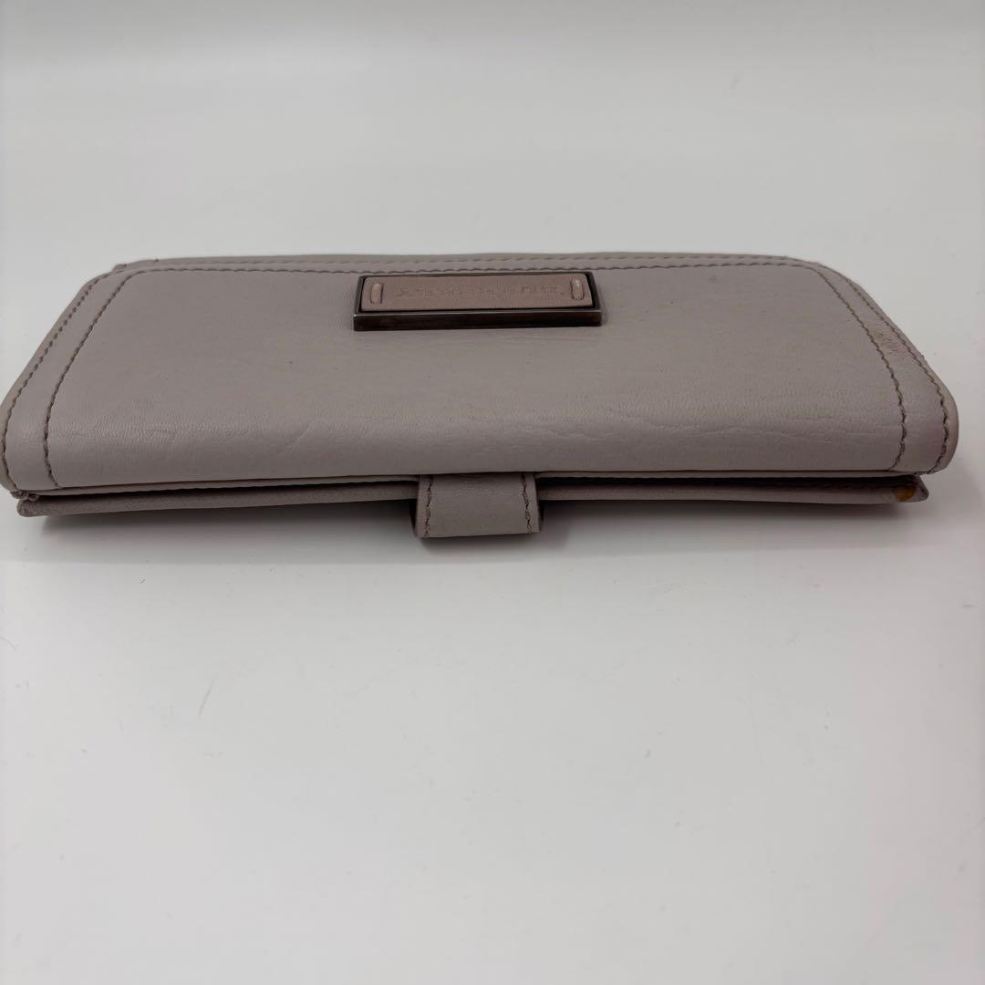 美品 バーバリー レザー長財布 グレージュ ノバチェック 二つ折り 箱付