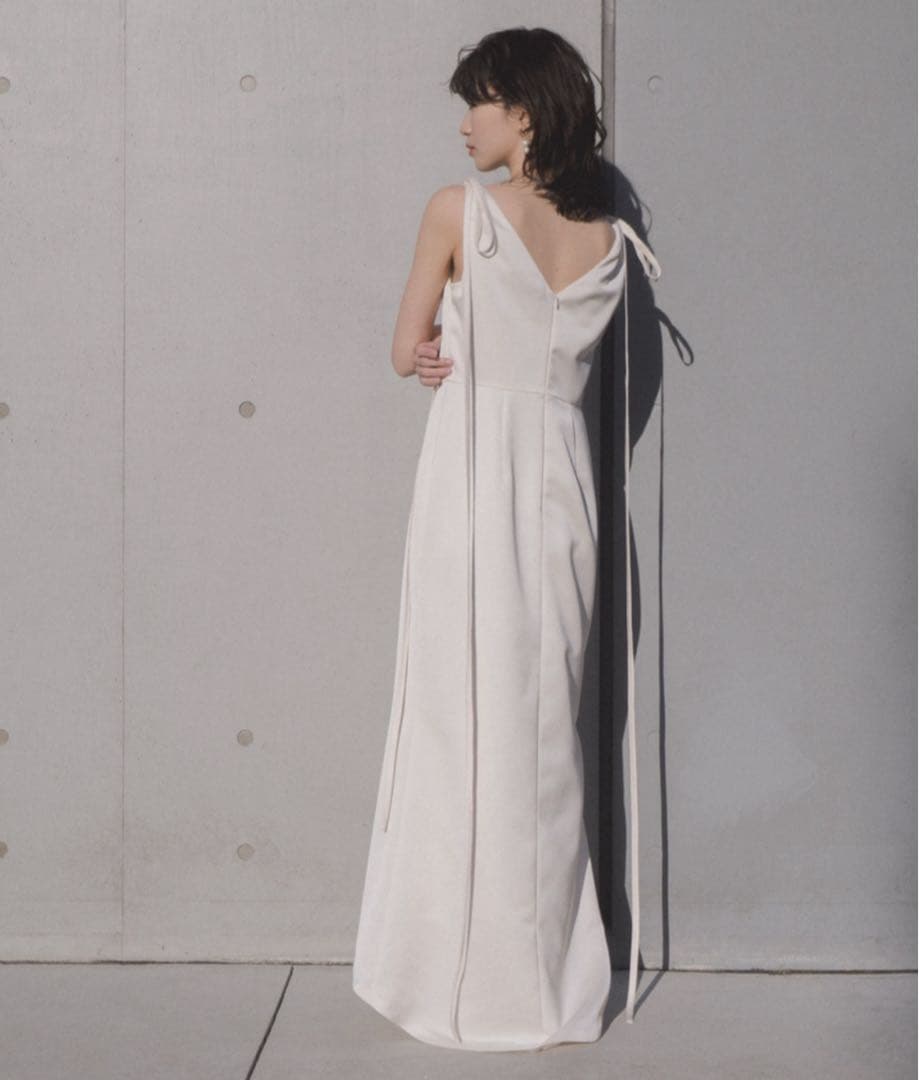 kaene サテンリボンドレス　オフホワイト
