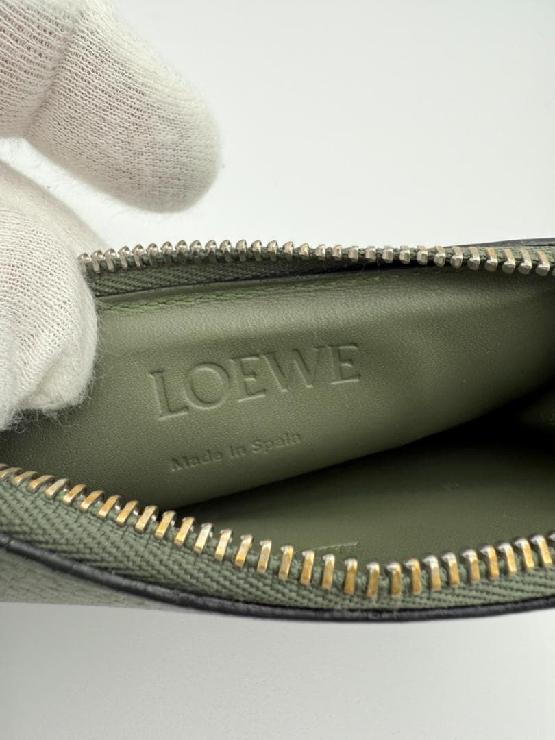 鑑定済み◇LOEWE◇カードホルダー グリーン 本革 カードケース