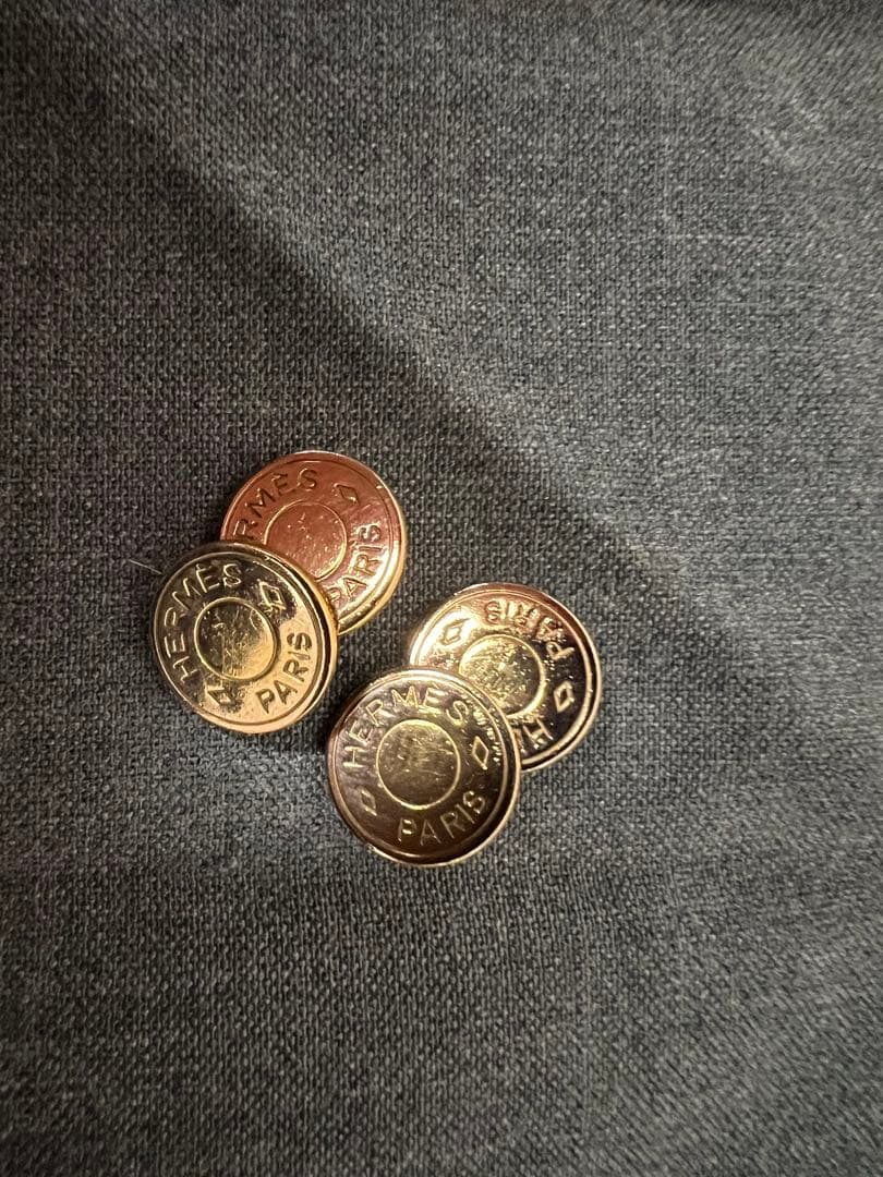 お値下げ！HERMES エルメス セリエモチーフ カフスボタン ゴールド メンズ