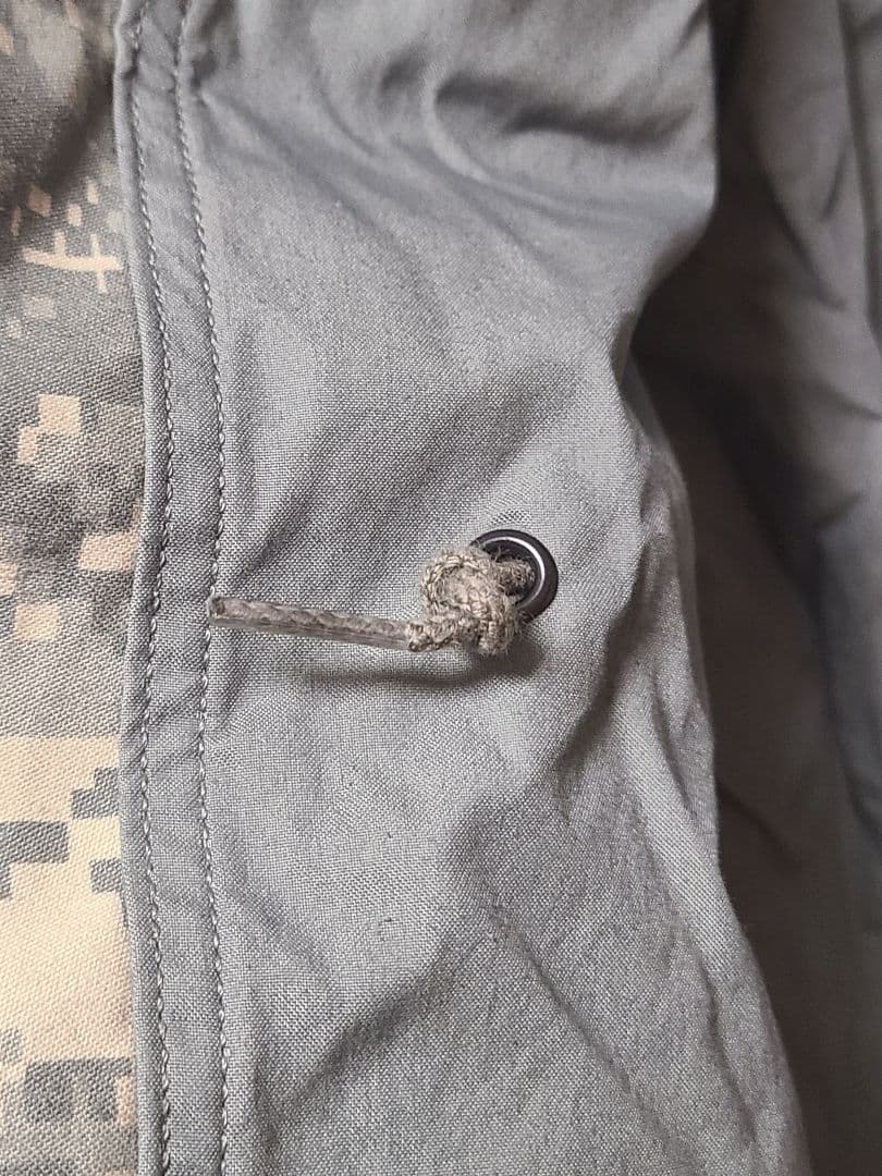 【デッドストック】米軍実物 M-65フィールドジャケット UCPデジタルカモ