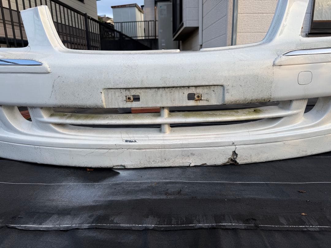 ホワイト フロントバンパー