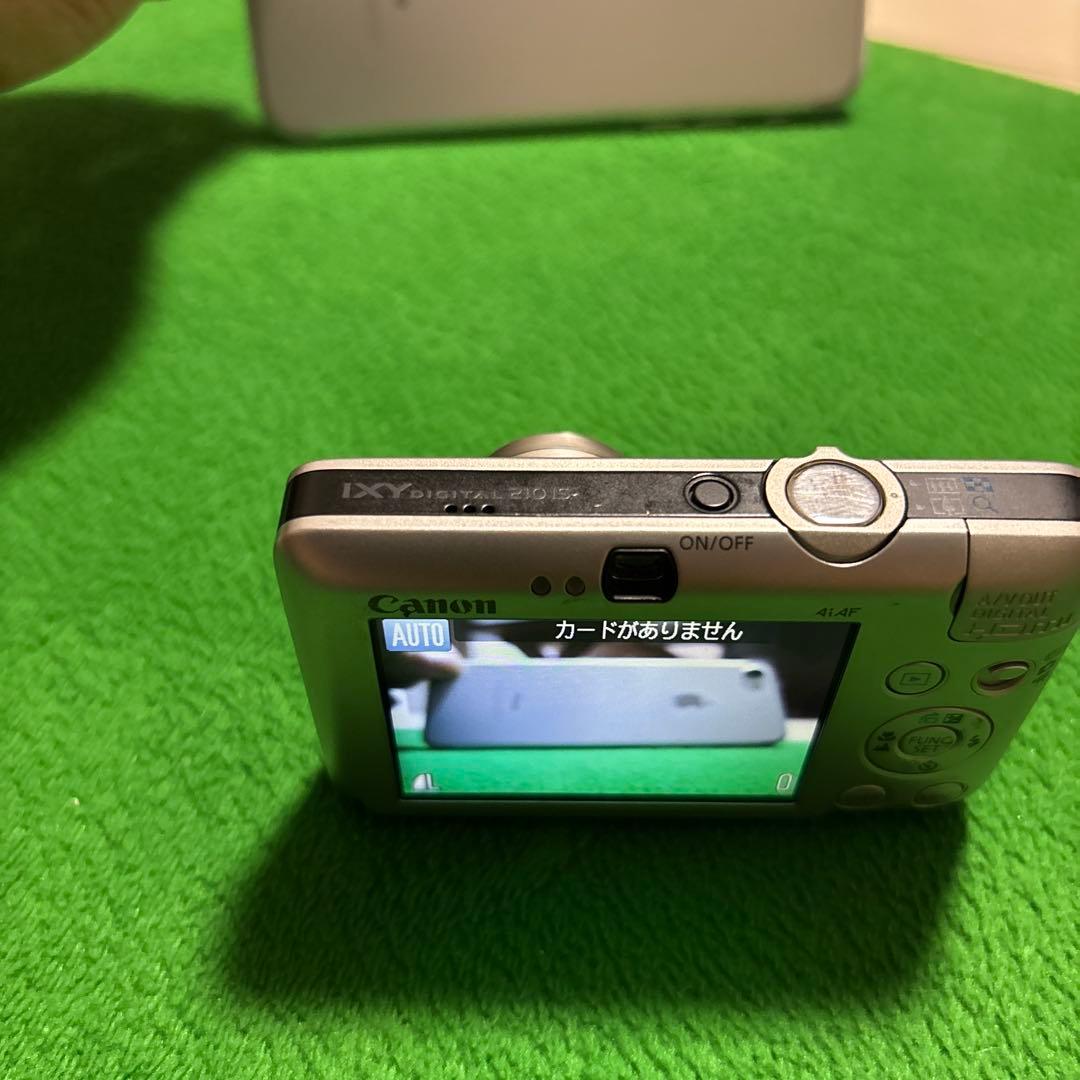 Lucky Canon IXY 210IS シルバー