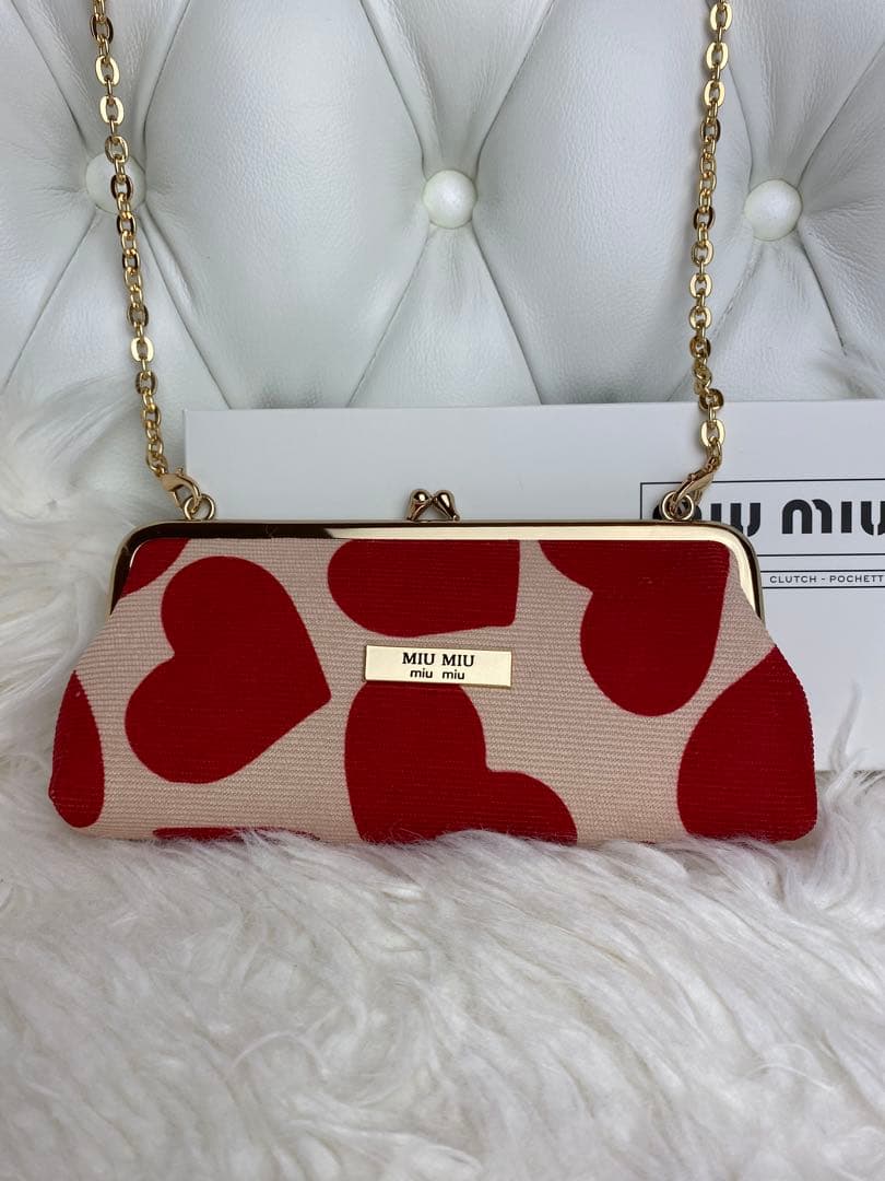 MIU MIU ハート柄 クラッチバッグショルダーバッグ正規品ノベルティ新品